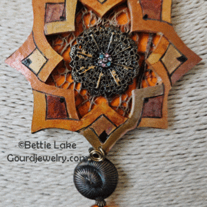 Orange Star Gourd Shard Necklace Set